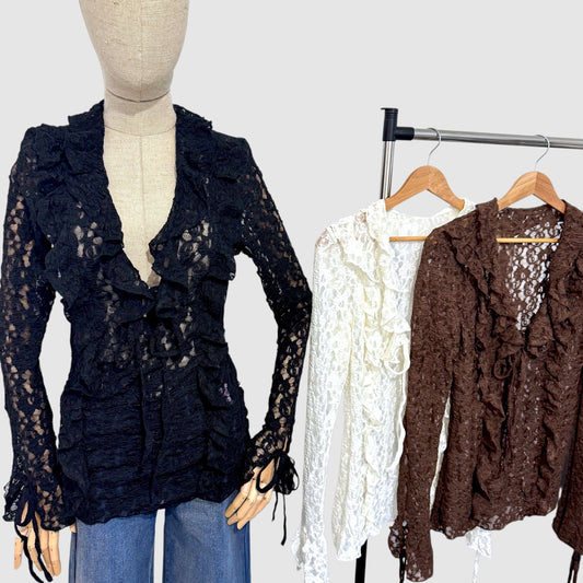 Top en dentelle à volants