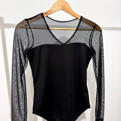 Body manches en tulle col V