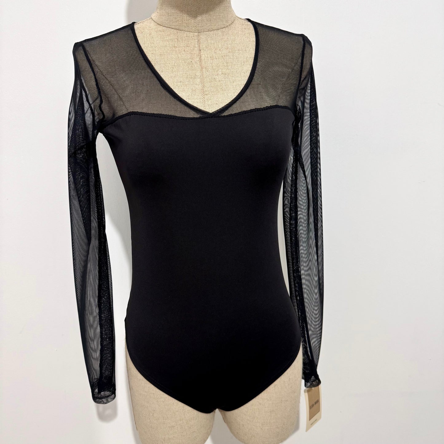Body manches en tulle col V