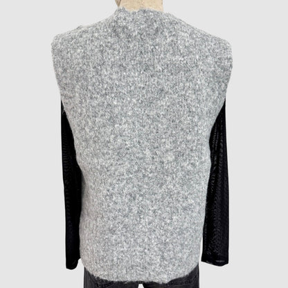 Pull sans manches boutons