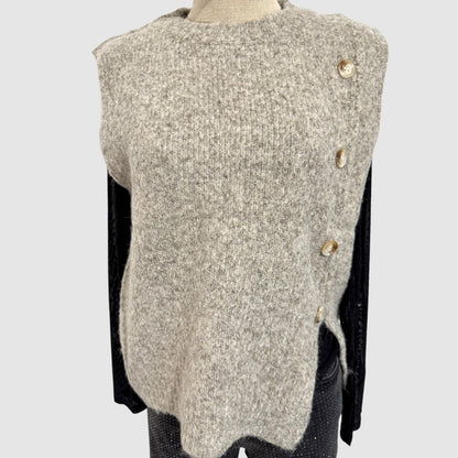 Pull sans manches boutons
