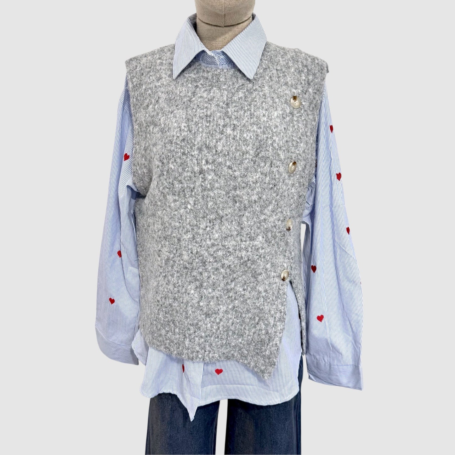 Pull sans manches boutons